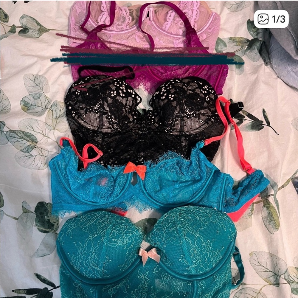 Victoria’s Secret Bra Bundle- all 32b-MARKED OUT HAVE SOLD IN ANOTHER LISTING